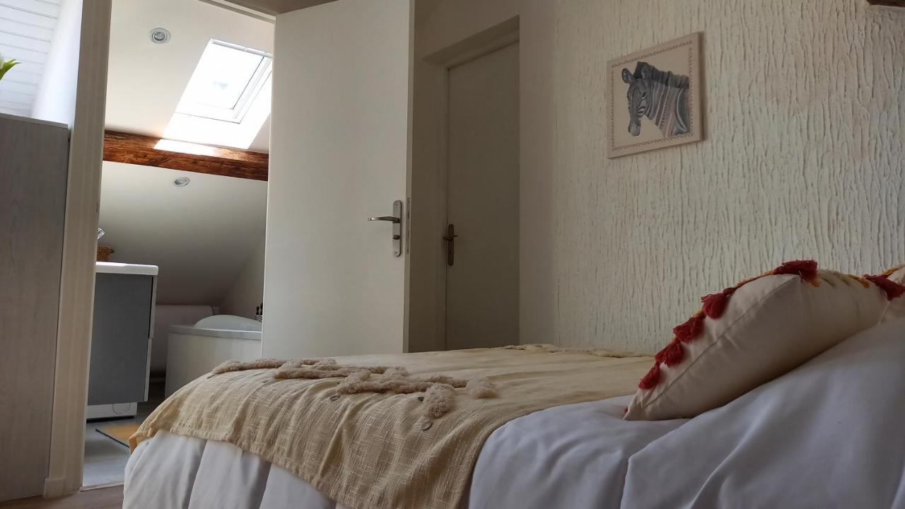 Charmante Maison Cosy A Villabe-Hyper Centre-Gare-Wifi Buitenkant foto